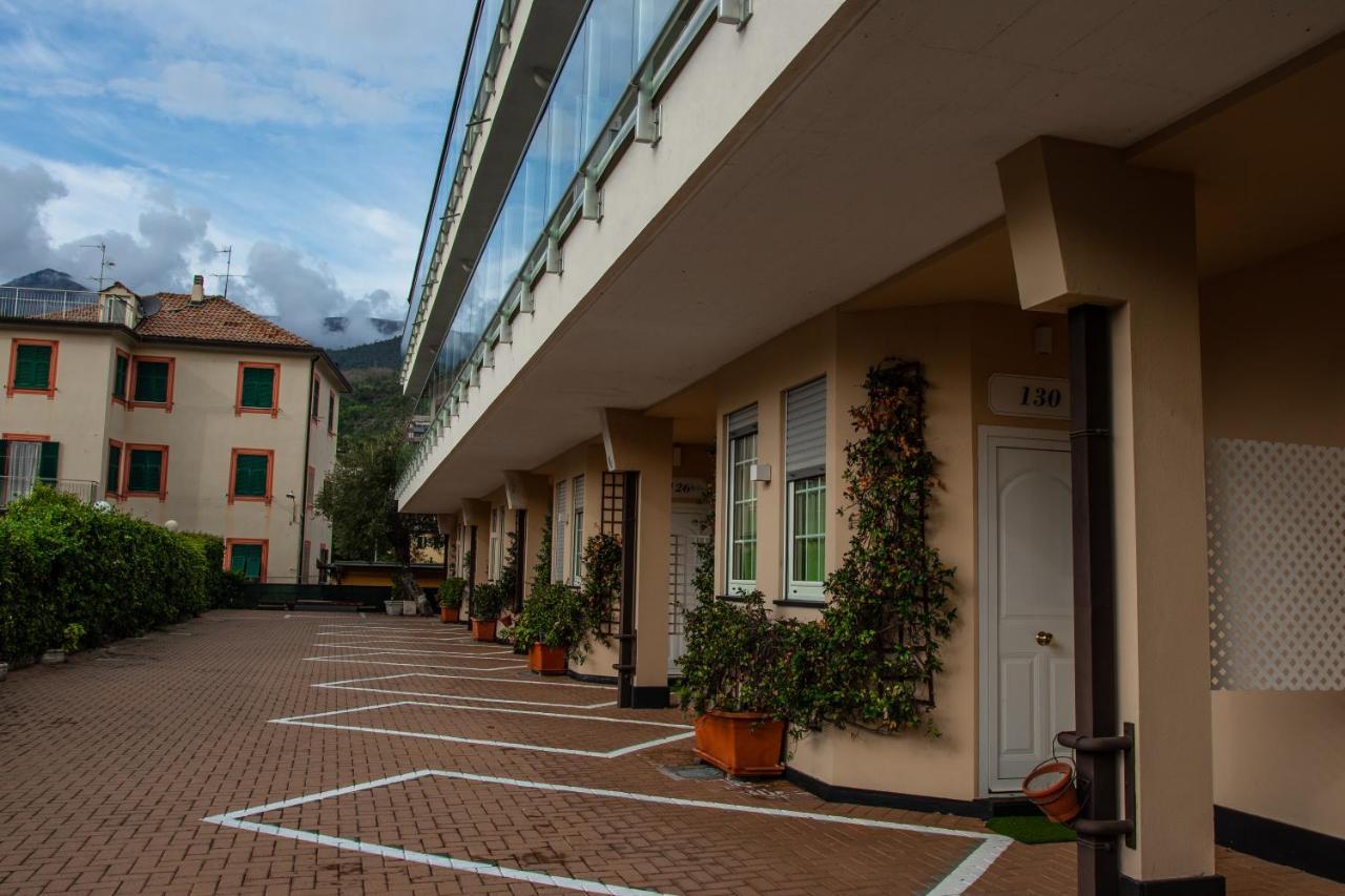 Poggio Hotel Arenzano Bagian luar foto