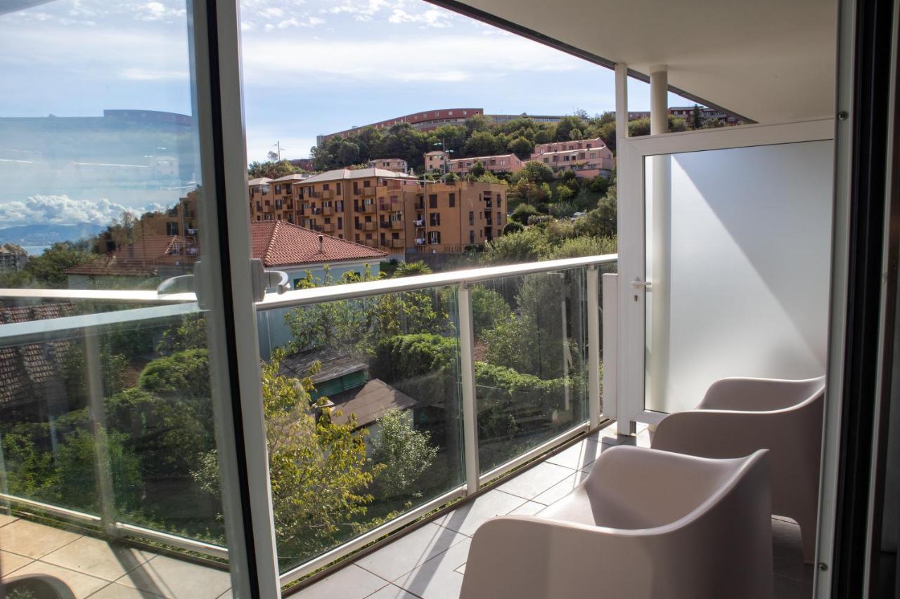 Poggio Hotel Arenzano Bagian luar foto