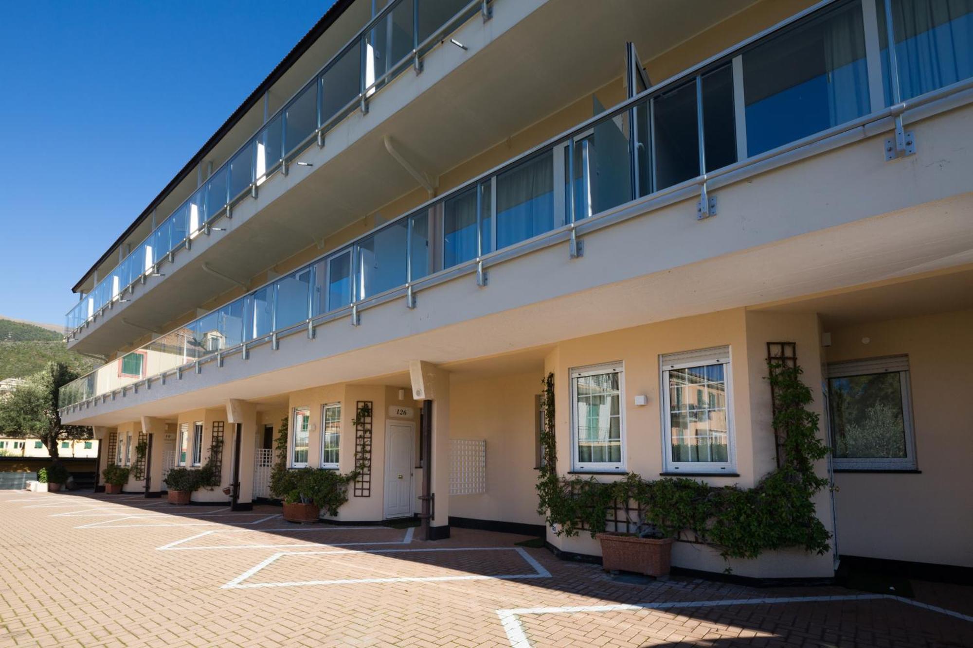 Poggio Hotel Arenzano Bagian luar foto