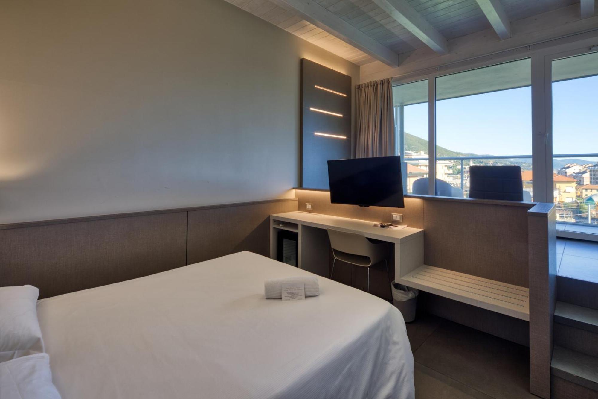 Poggio Hotel Arenzano Bagian luar foto